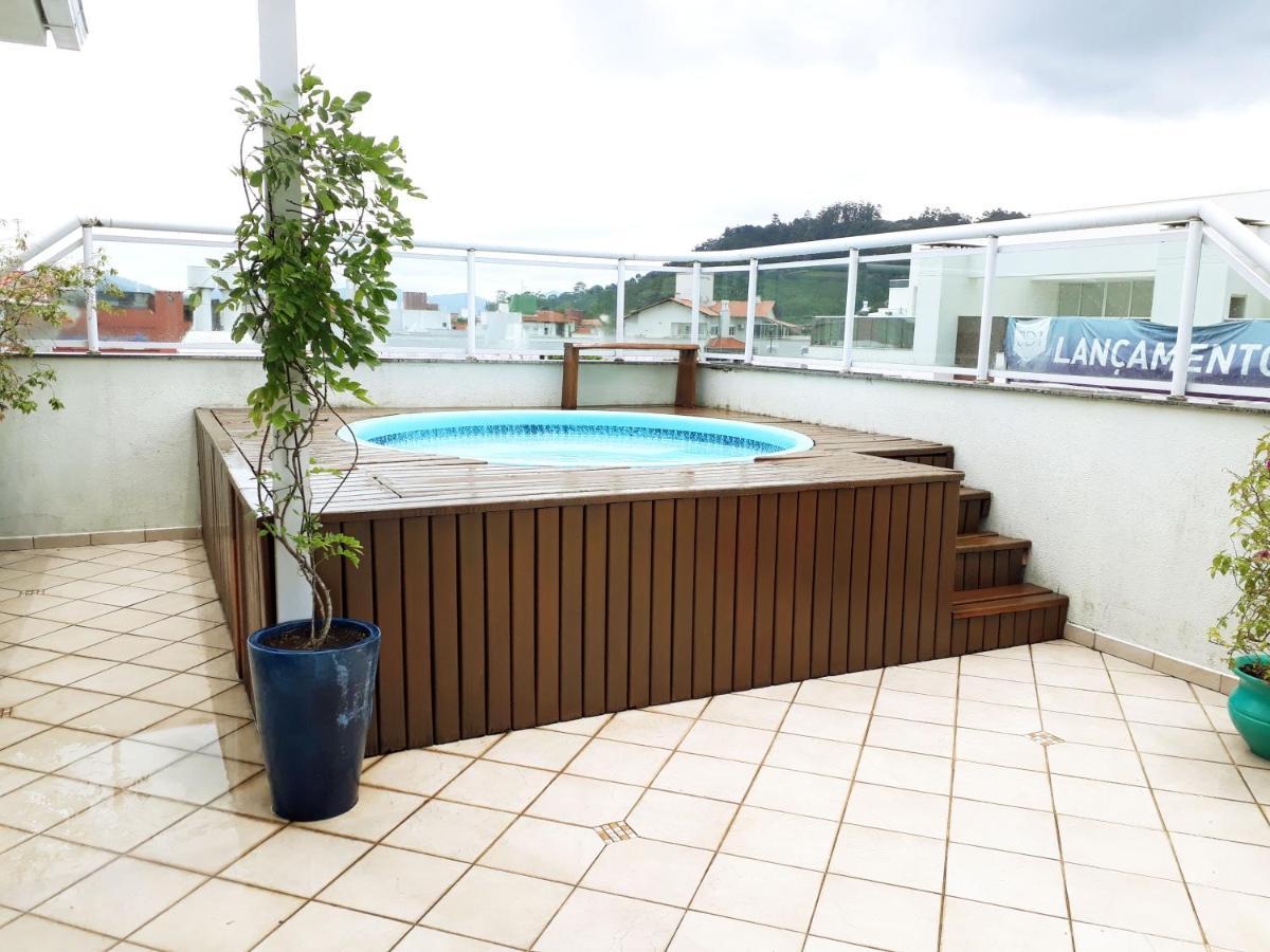 Cobertura Em Canasvieiras - Vista O Mar - 50 Mtrs Da - Centro Canasvieiras Apartamento Florianópolis