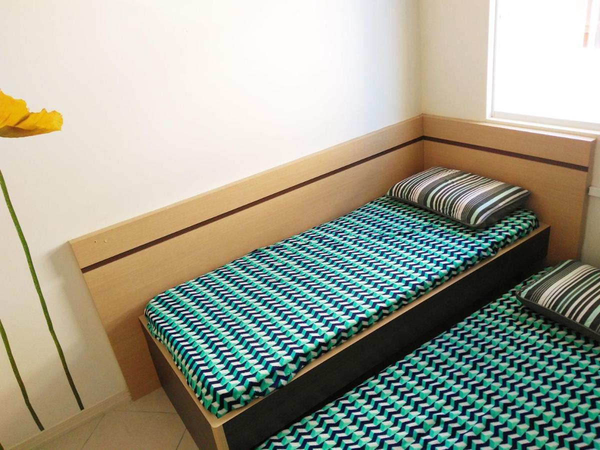 Apartamento Cobertura Em Canasvieiras - Vista O Mar - 50 Mtrs Da - Centro Canasvieiras