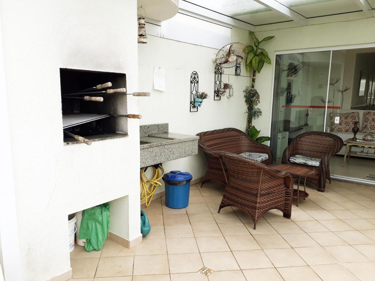 Apartamento Cobertura Em Canasvieiras - Vista O Mar - 50 Mtrs Da - Centro Canasvieiras