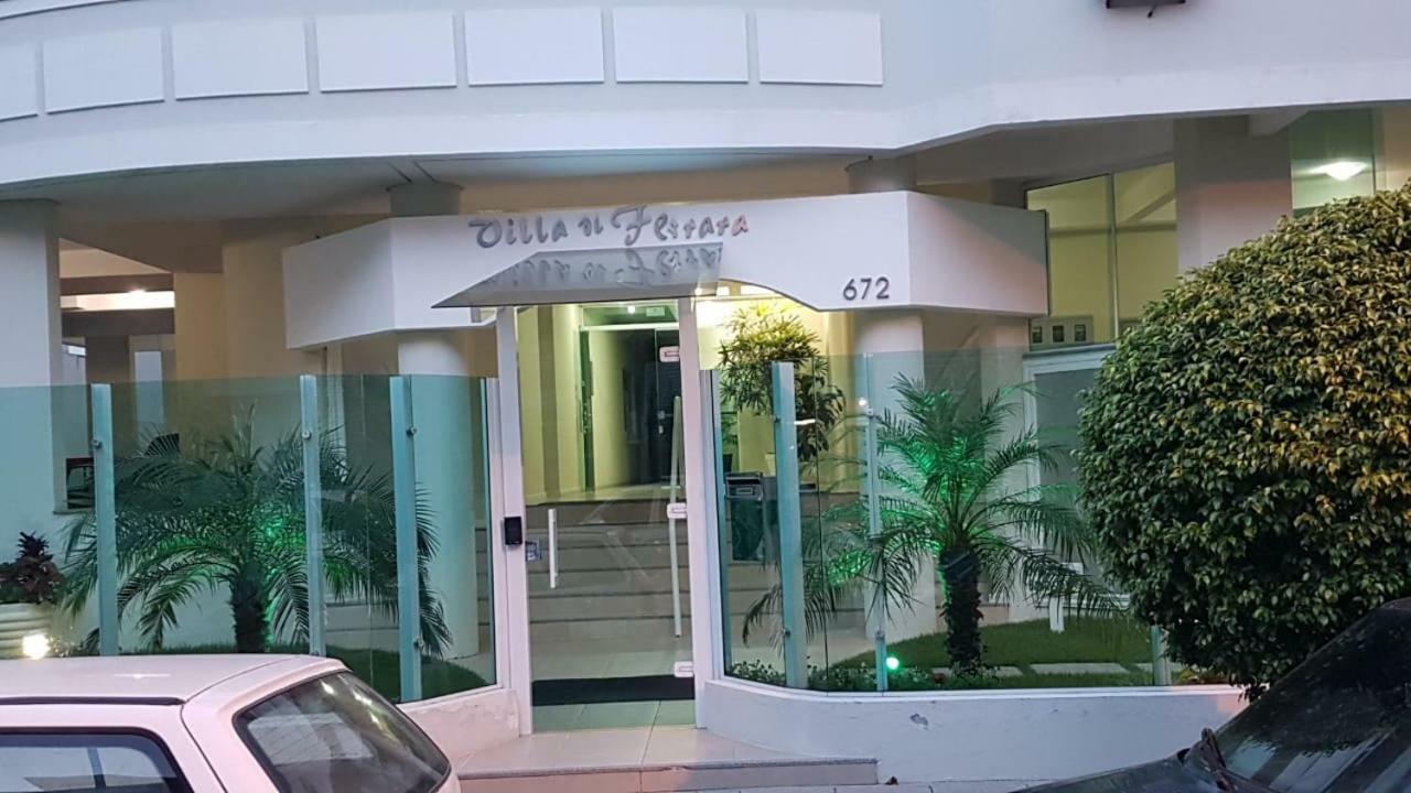 Apartamento Cobertura Em Canasvieiras - Vista O Mar - 50 Mtrs Da - Centro Canasvieiras *